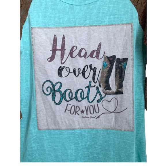 Southern Grace Womens Shirt Size Large Head Over Boots For You Boutique Top - Picture 4 of 7